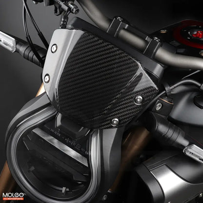 Carbon Fiber Windshield on Honda CB650R 2024