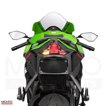 Integrated tail light with turn & running lights on, dynamic display for direction & warning effect.
