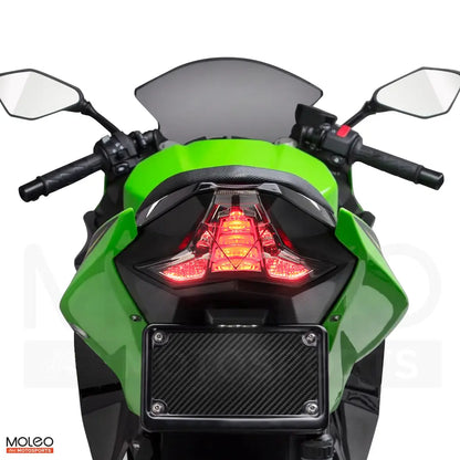 When triggered, the brake light on Kawasaki Z400 integrated tail light flares up instantly, grabbing the attention of trailing vehicles without delay.